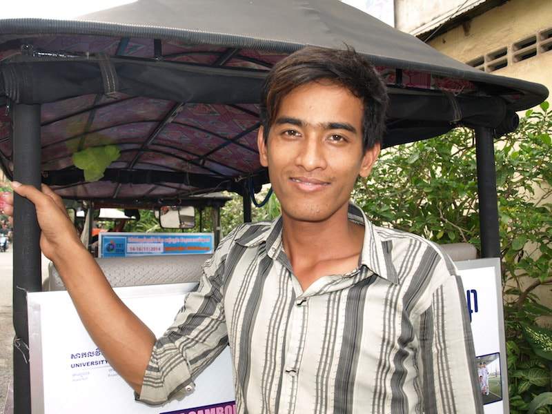 Cambodia-tuk-tuk-driver-Phnom-Penh