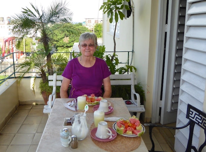 recommended-Havana-casa-particular-breakfast-on-terrace