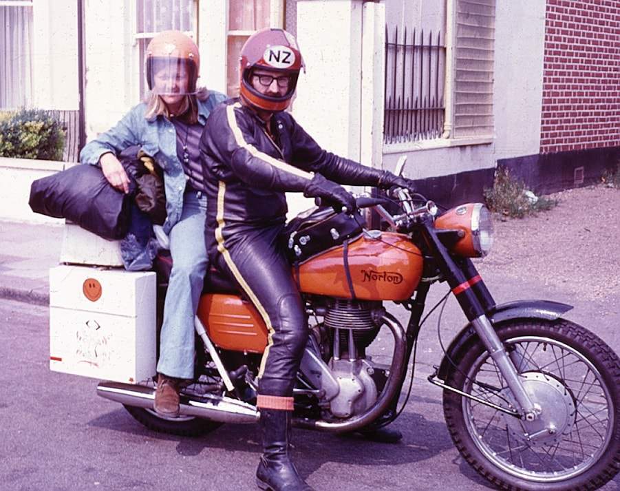 1957-Norton-London-1973