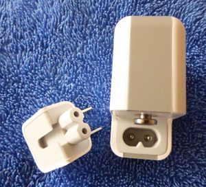 USB-travel-charger-international-adapters