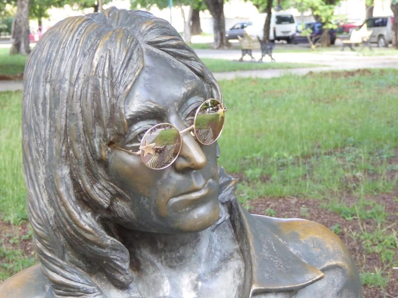 John-Lennon-statue-Havana