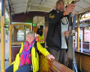 cable-car-gripman-San-Francisco