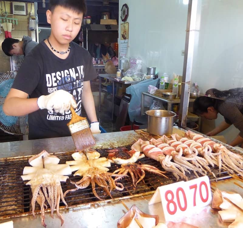 grilled-squid-Tamsui-Taiwan