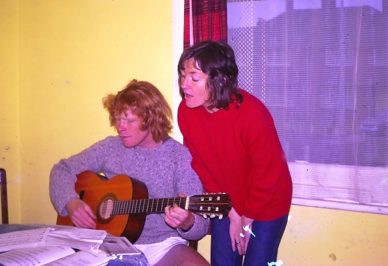 singalong-London-flat-1972