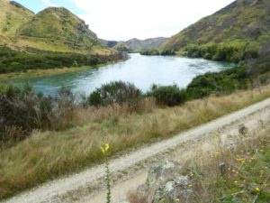 clutha-river-clutha-gold-trail-NZ