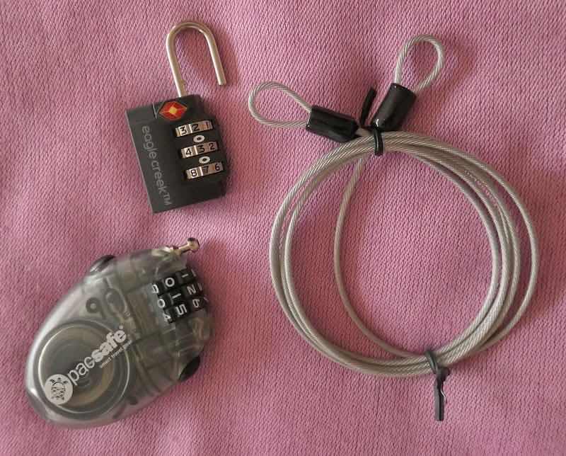 luggage-locks-and-cables