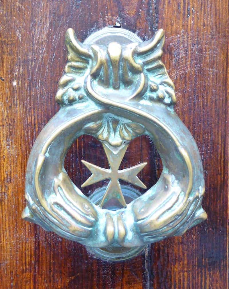 maltese-cross-door-knocker-malta
