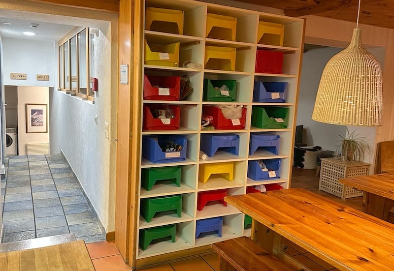 hostel-hotel-bahnhof-zermatt-switzerland