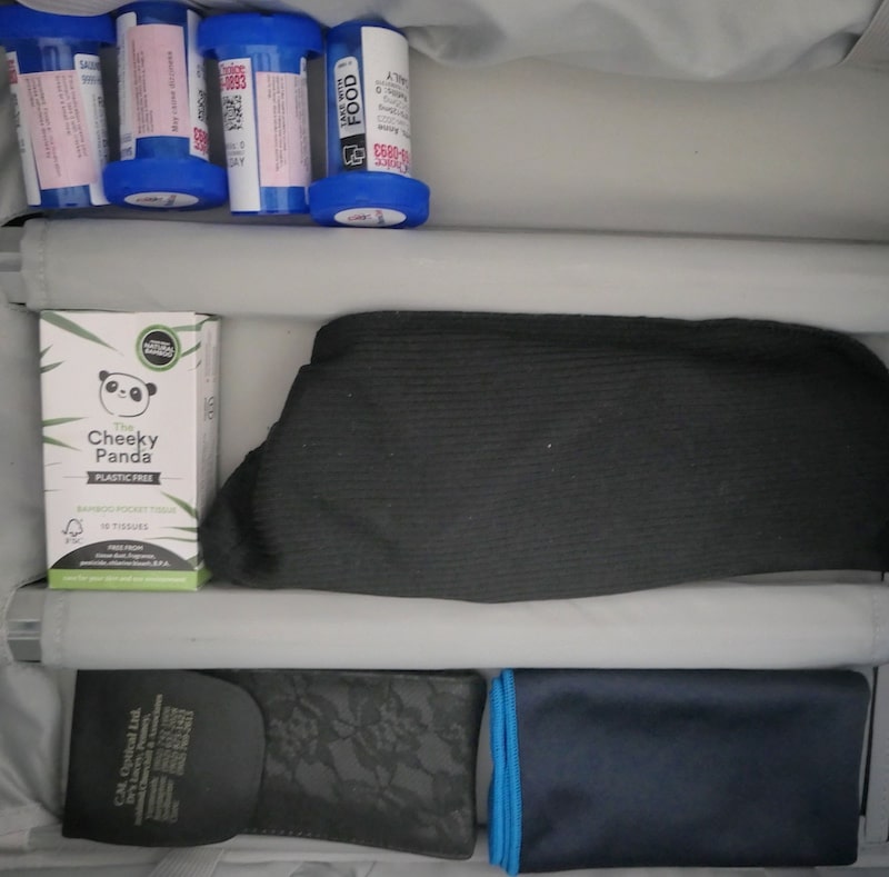 osprey-daylite-packing-around-telescopting handles