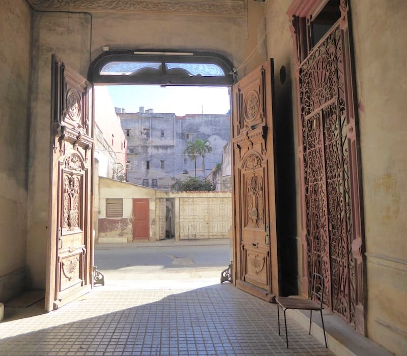 entrance-la-guarida-havana