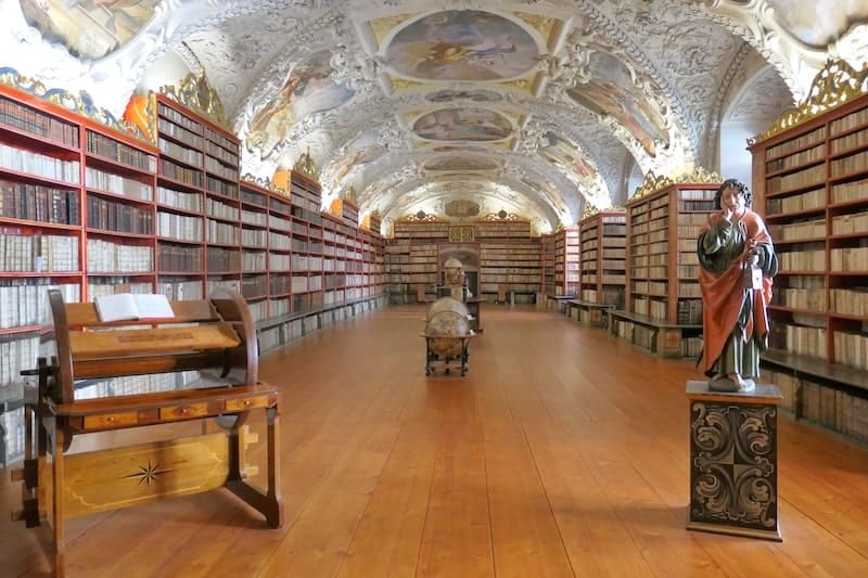 strahov-monastery-library