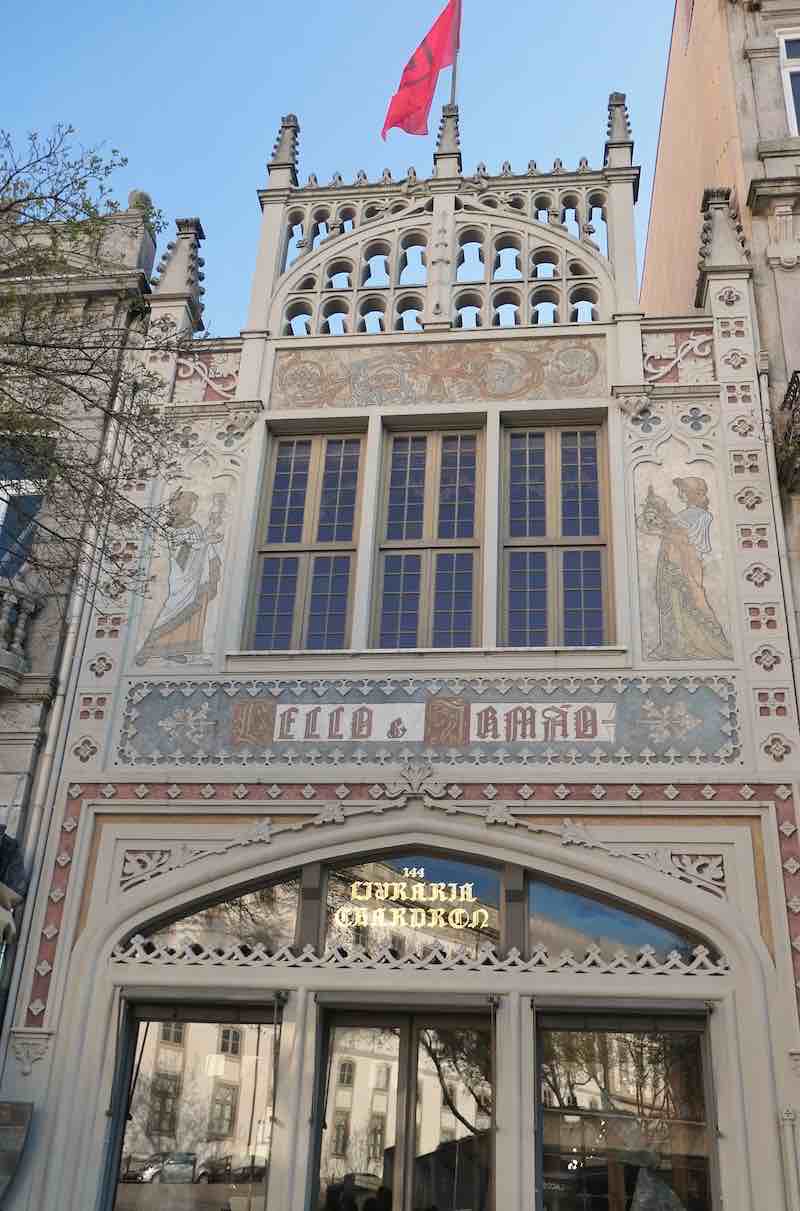 vivaria-lello-bookstore-porto